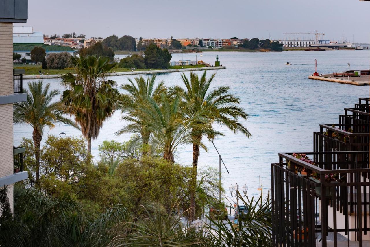 Maria Vittoria Charming Rooms And Apartments Brindisi Ngoại thất bức ảnh