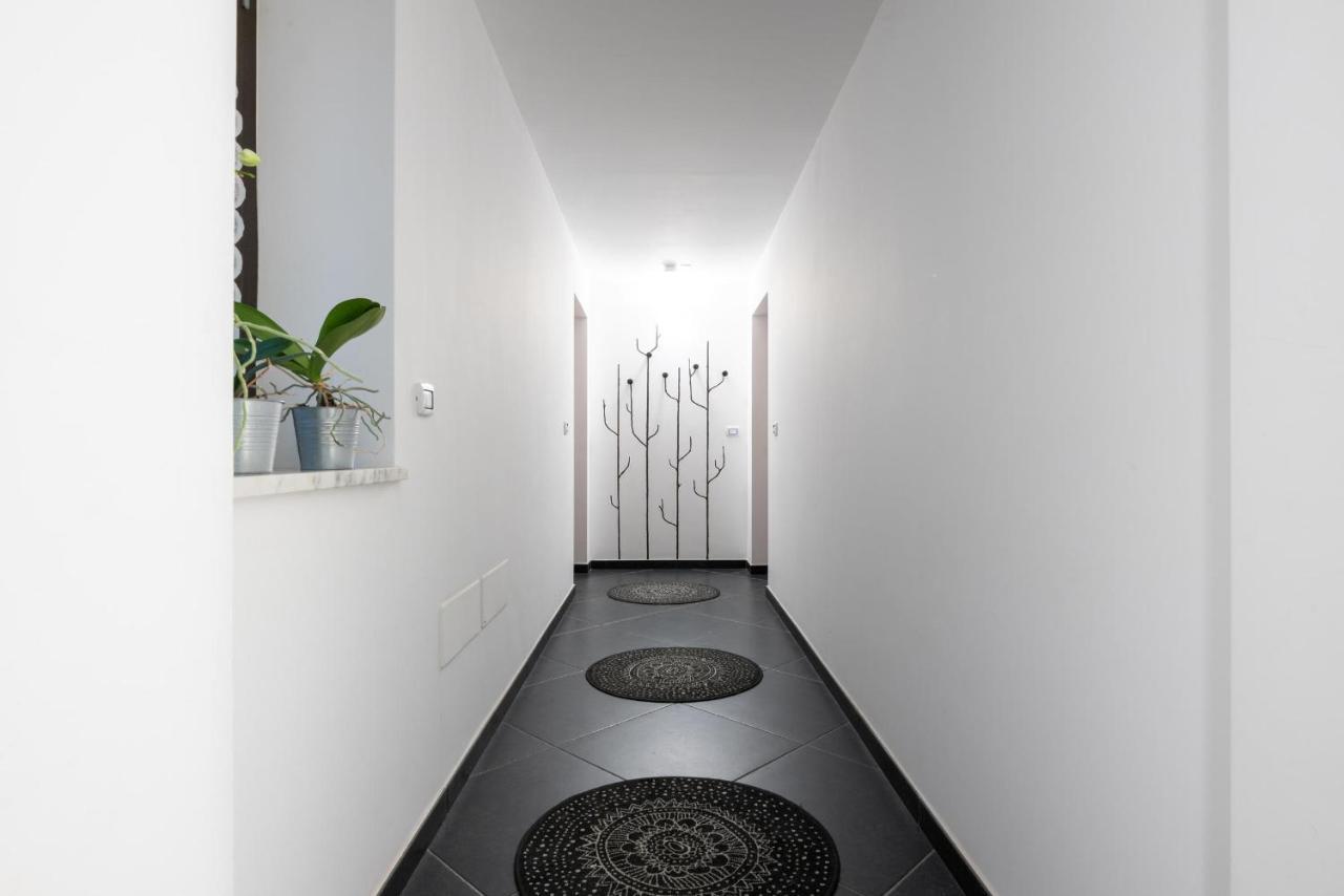 Maria Vittoria Charming Rooms And Apartments Brindisi Ngoại thất bức ảnh