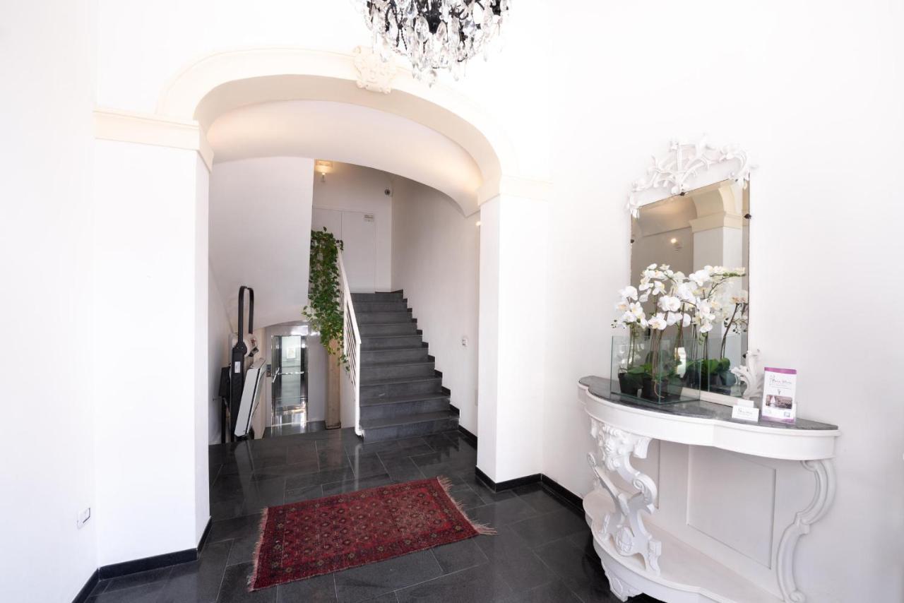 Maria Vittoria Charming Rooms And Apartments Brindisi Ngoại thất bức ảnh