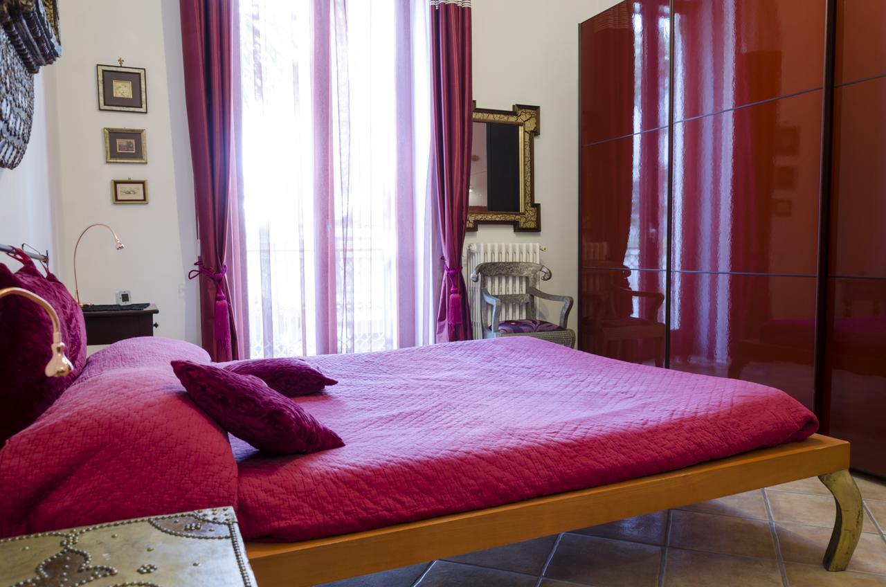 Maria Vittoria Charming Rooms And Apartments Brindisi Ngoại thất bức ảnh